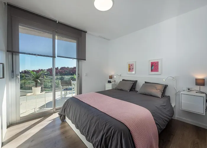 Serenity Collection 3 Chez Miriam Apartamento *